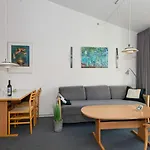 In With Loft, Apartman *